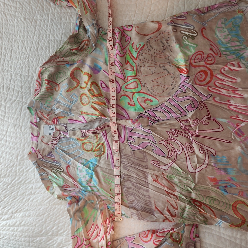 Neutral Multicolor Graphic Collarless Blouse - image 8